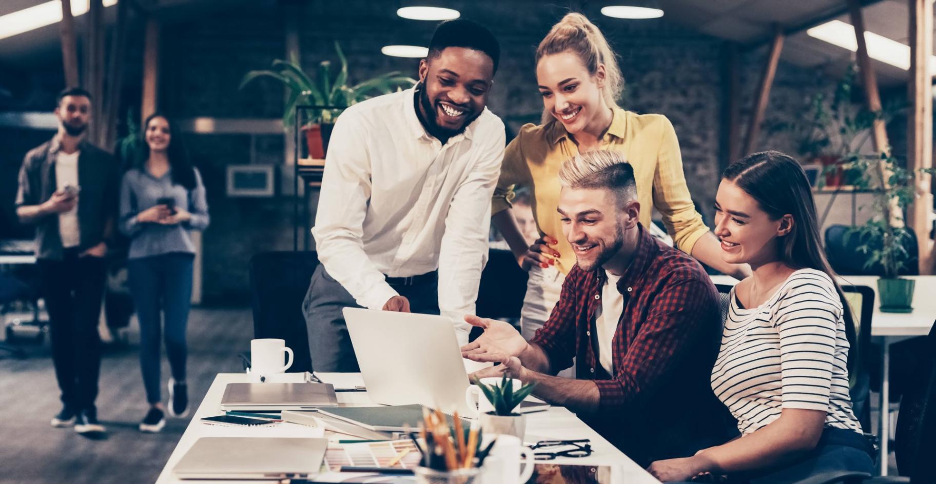 Technical documentation and SEO analysis tools used in professional training